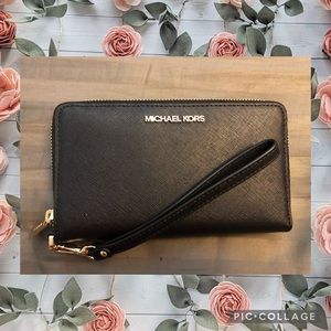 Micheal Kors Wallet